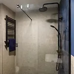 Apartament Close *