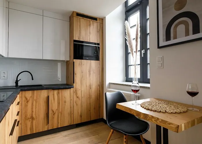 Close-golden - Stylish Loft - Great Location &jana Pawla33 Apartman